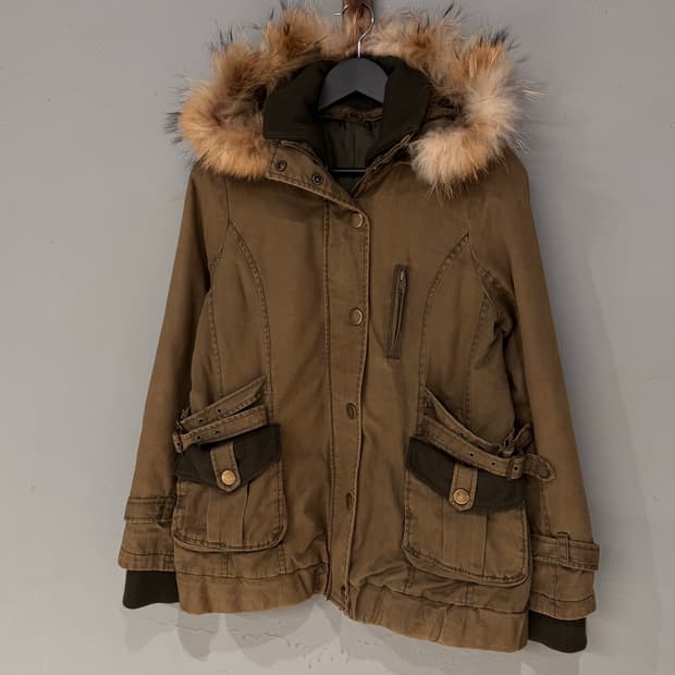 KY 디테일 투웨이 퍼 후드자켓