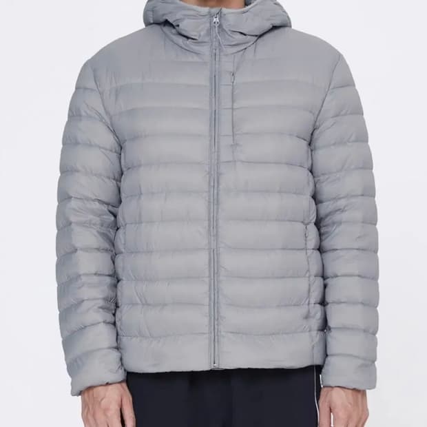 [급매] 무신사 스탠다드 경량패딩 라이트웨이트 구스다운 (L)