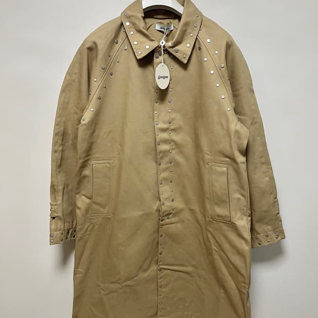 [S,M]기마구아스 Tina 스터드 코트/베이지