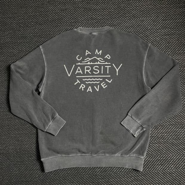 트레블 바시티 빅로고 피그먼트 박시핏 맨투맨o 4835