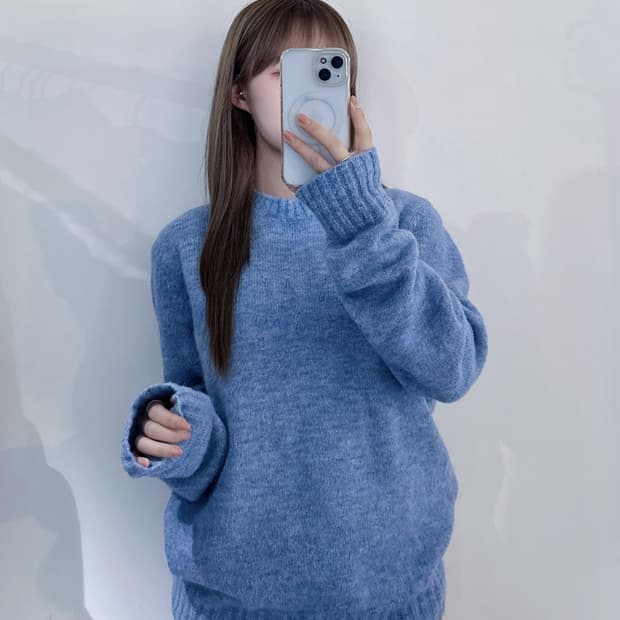 아페쎄 루카스 베이비블루 울 니트