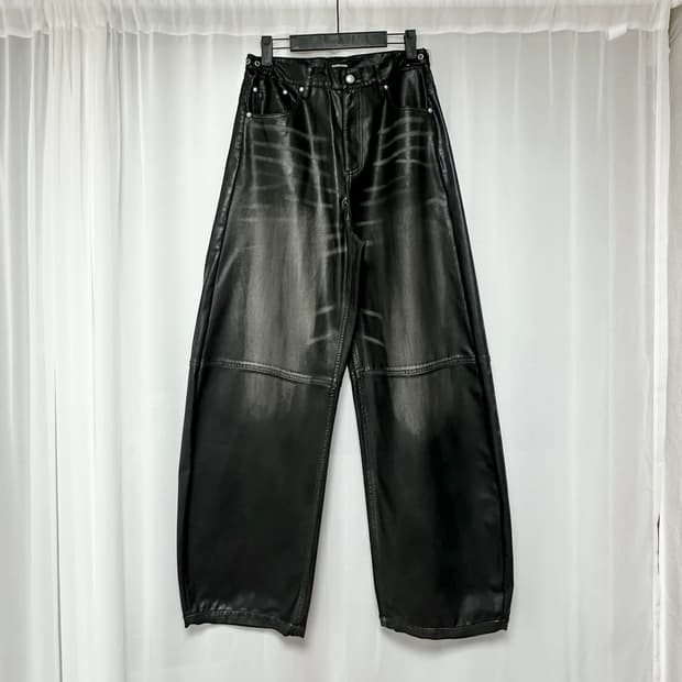 [새상품] 배드블러드 레더 팬츠 