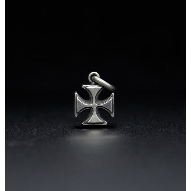 삼오세공 철십자 펜던트+목걸이(55cm)