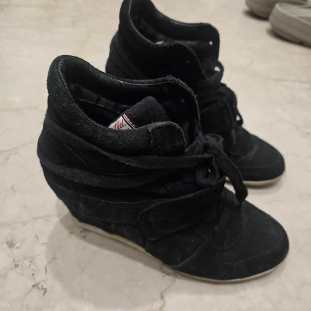 아쉬 웨지힐 스니커즈