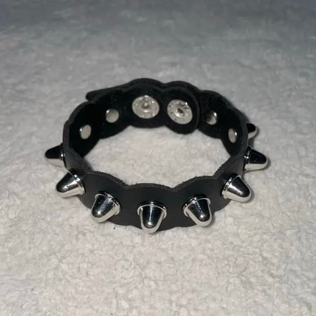 펑크 스터드 팔찌