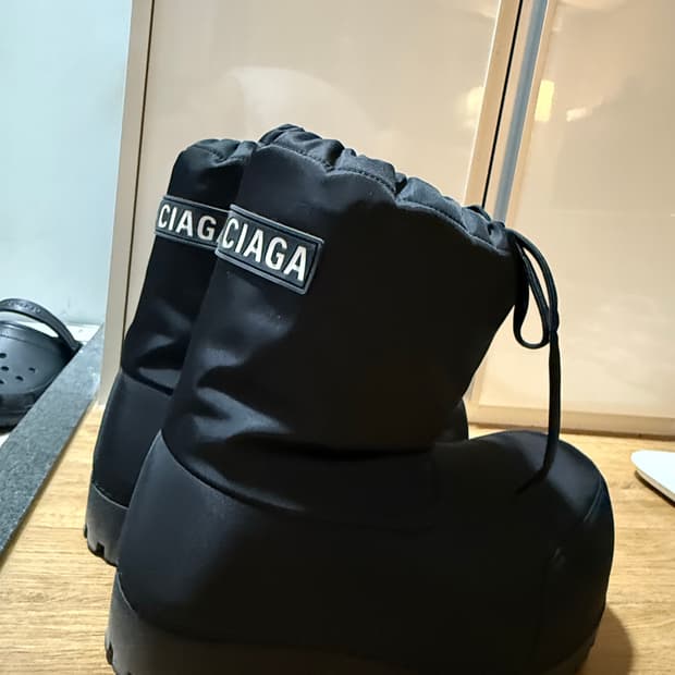 발렌시아가 스키부츠 37-38