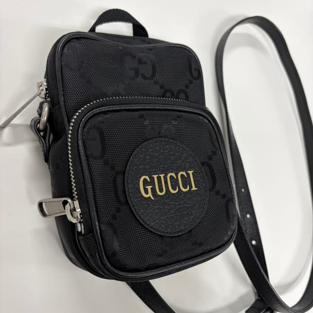 구찌 GUCCI 오프 더 그리드 나일론 미니 크로스백