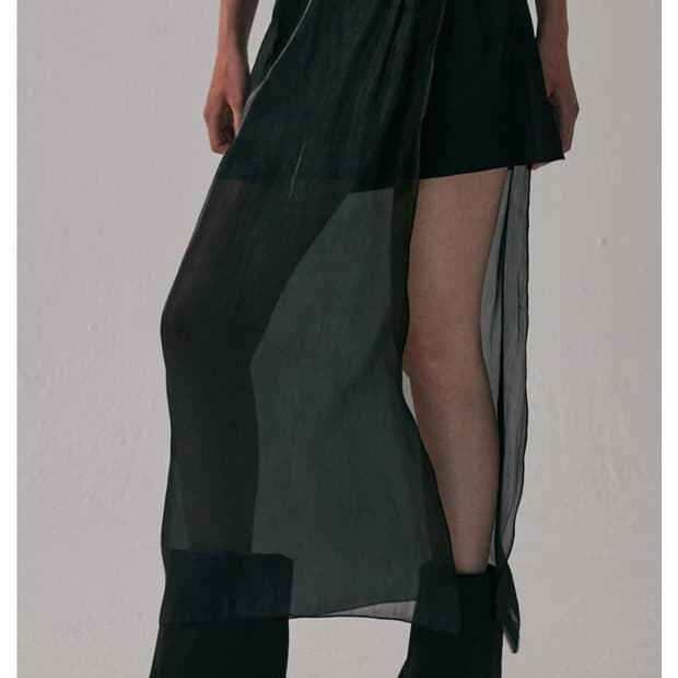 트리밍버드 v low mini skirt