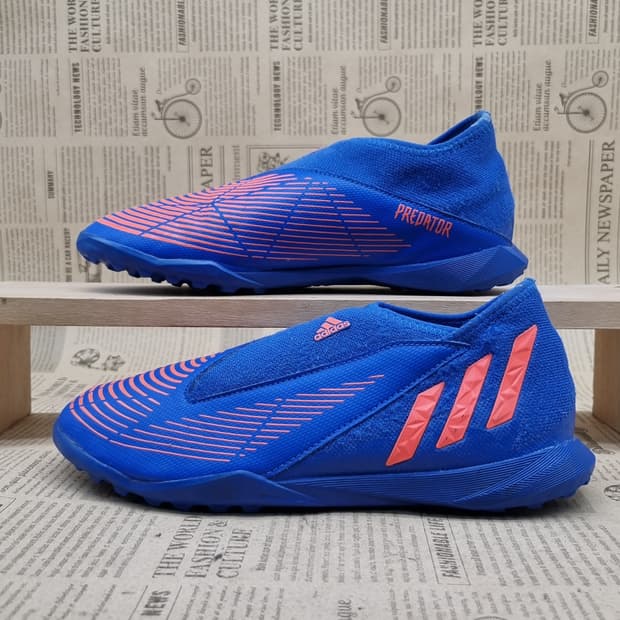 아디다스 프레데터 엣지3 풋살화235