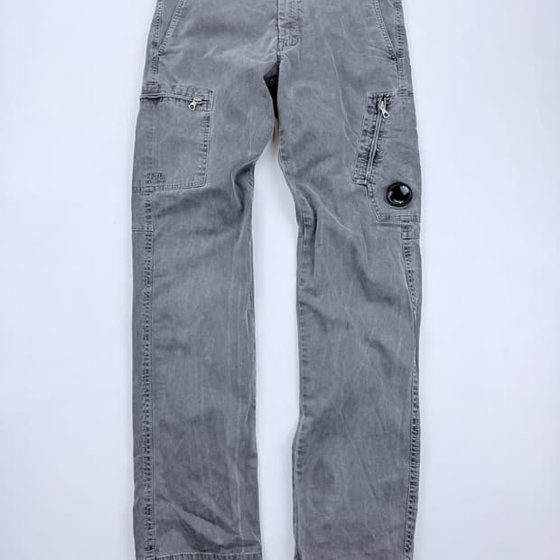 CP컴퍼니 가먼트다잉 렌즈 카고팬츠 31인치 정품