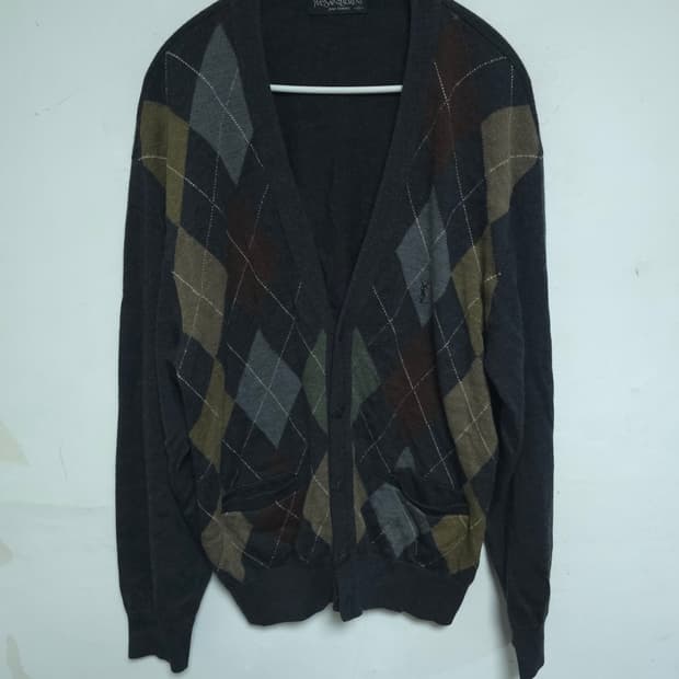 
Yves Saint Laurent 남성 아가일 가디건 100