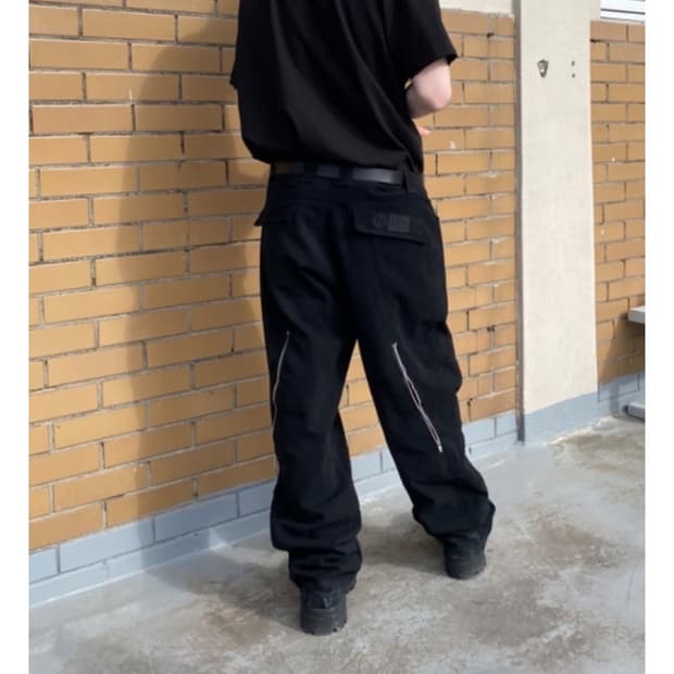 [L] 웨이브 지퍼 팬츠