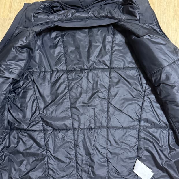 아크테릭스 아톰AR 후디