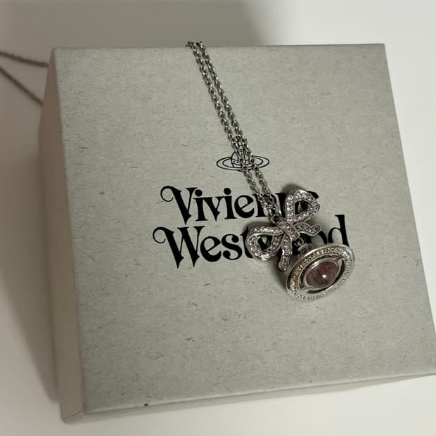 급처 비비안 웨스트우드 옥타비에 핑크 목걸이