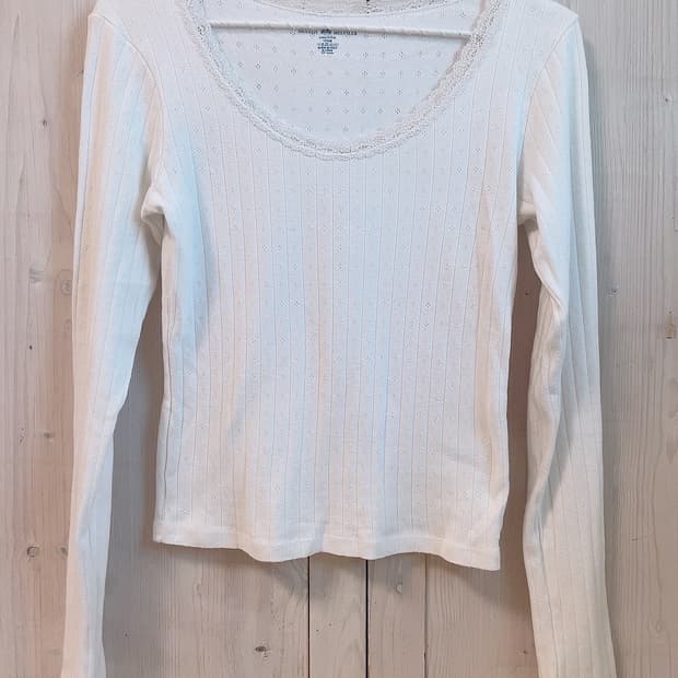 브랜디멜빌 레이스 아일렛 맥케나 긴팔 티셔츠 화이트