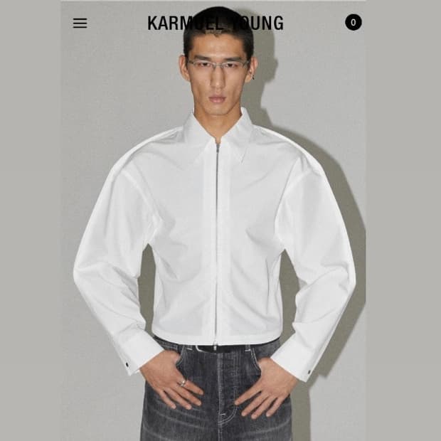 (50) Karmuel Young 크롭 셔츠