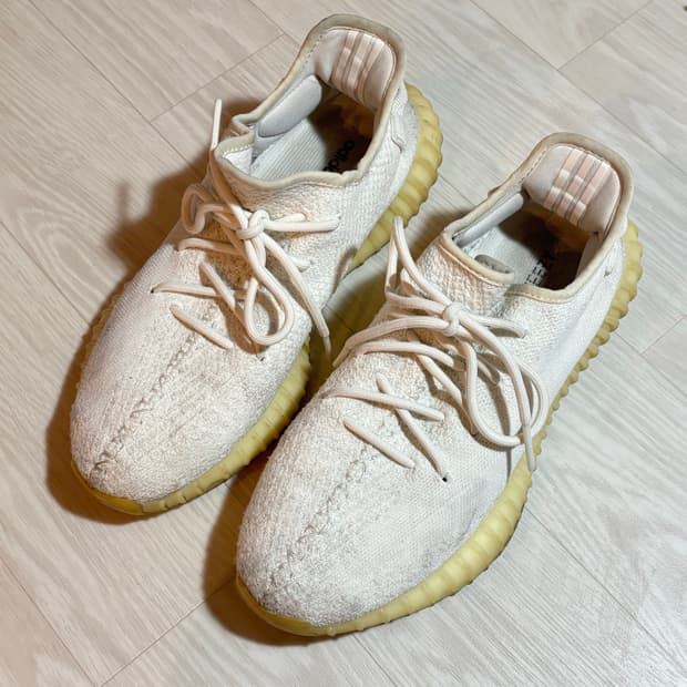 아디다스 이지부스트 350 V2 크림/트리플 화이트 275