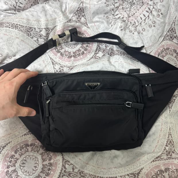 정품 프라다 리나일론 벨트백 가방 2VL003