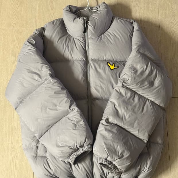 마크 곤잘레스 오리털 패딩 XL 팝니다!