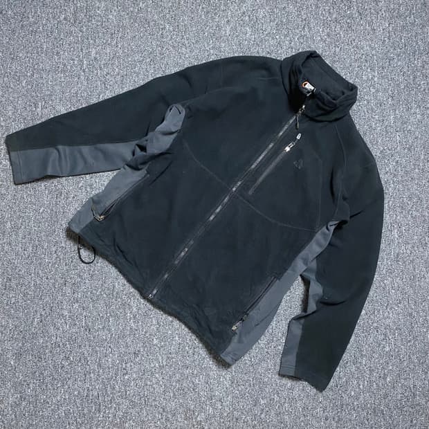 🌊00s Nike ACG fleece zip-up