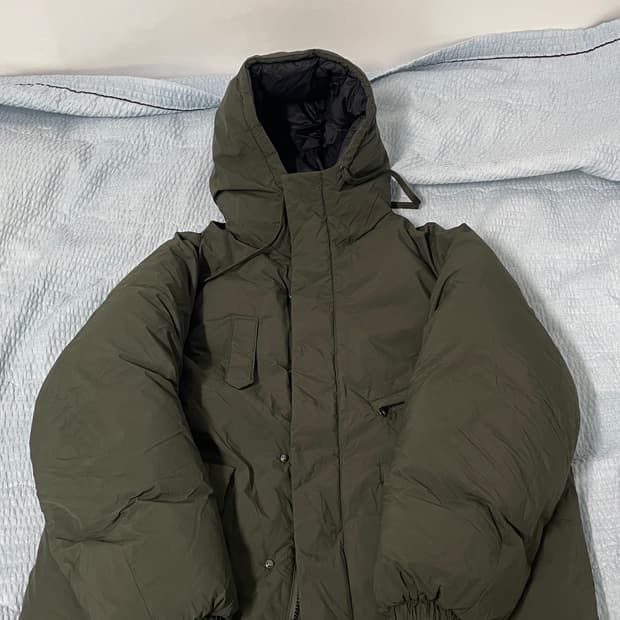 에스피오나지 후디드 다운 파카 m사이즈