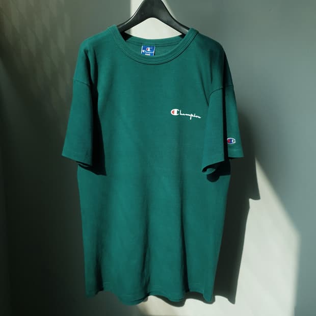 90s Champion Print Tee