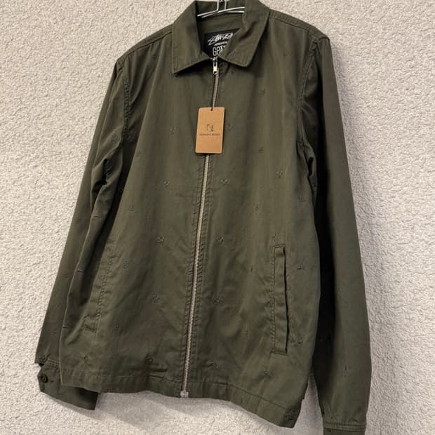 스투시 스컬 자수 스윙탑