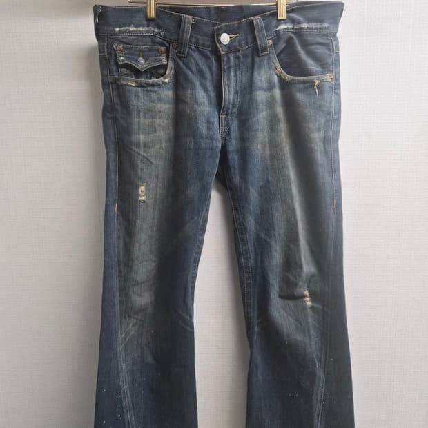 34) 트루릴리전 조이 #803 부츠컷 데님 팝니다