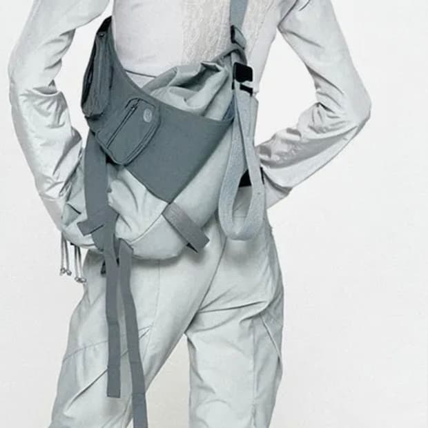 구해요))) differentis Kinetic bag 구합니다!!