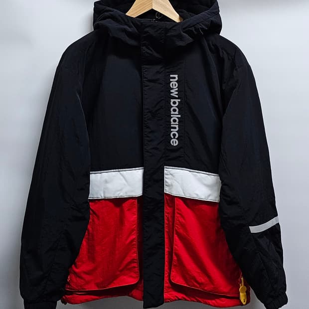 뉴발란스 양면 플리스점퍼 M