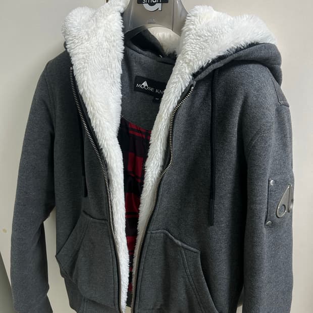 무스너클 버니스웨터 S