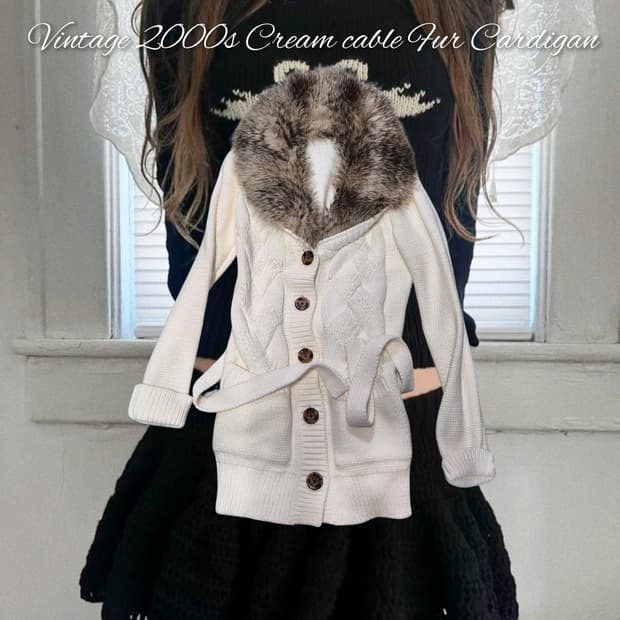 Vintage 2000s Cream cable Fur Cardigan