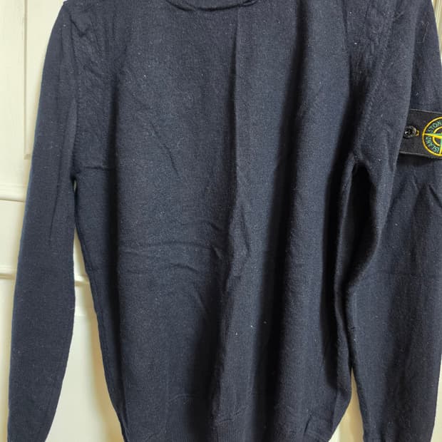 스톤아일랜드니트긴팔 m