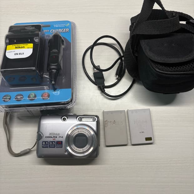 니콘 쿨픽스 p4 Nikon coolpix