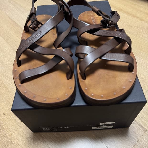 디스퀘어드 글래드에이터 샌들