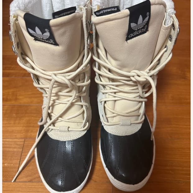 아디다스 방한부츠 235