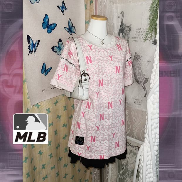 MLB 엠엘비 별 프린팅 오버핏 티셔트