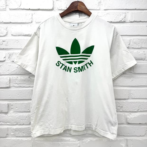 아디다스 스탠스미스 화이트 그린 로고 반팔티셔츠