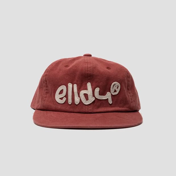 엘두 아플리케 버건디 캡