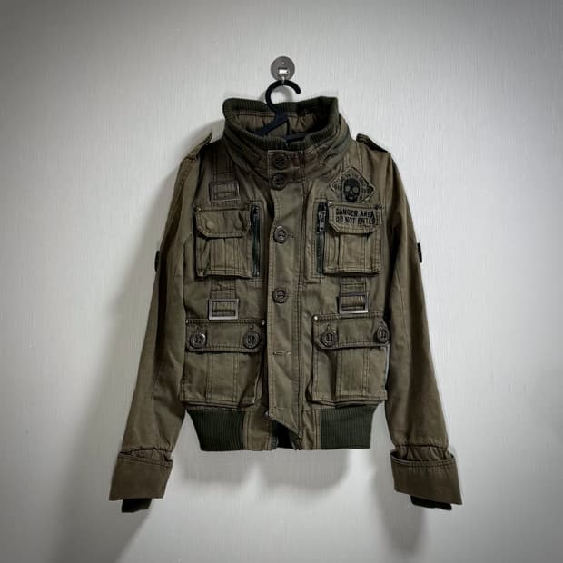 고스트오브할렘 아카이브 하이넥 투웨이 패치 집업 자켓 y2k 펑크 갸루