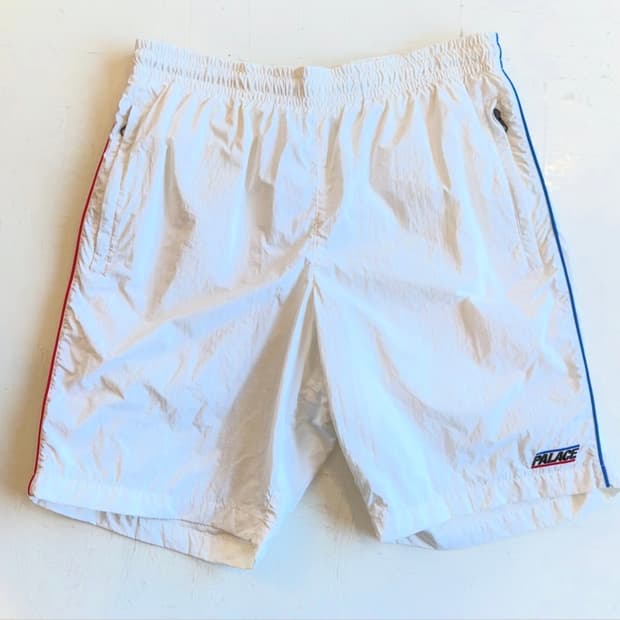 Palace pipeline 나일론 쇼츠