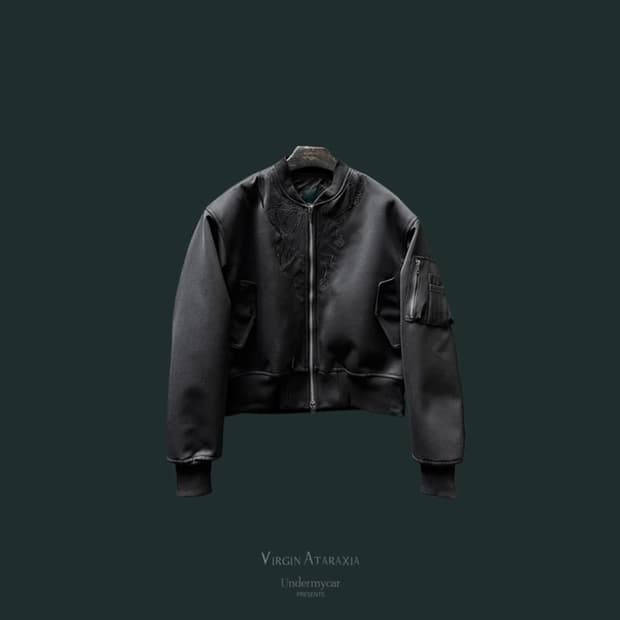 언더마이카 25SS BLACK MAMBA 크롭 패티드 MA-1