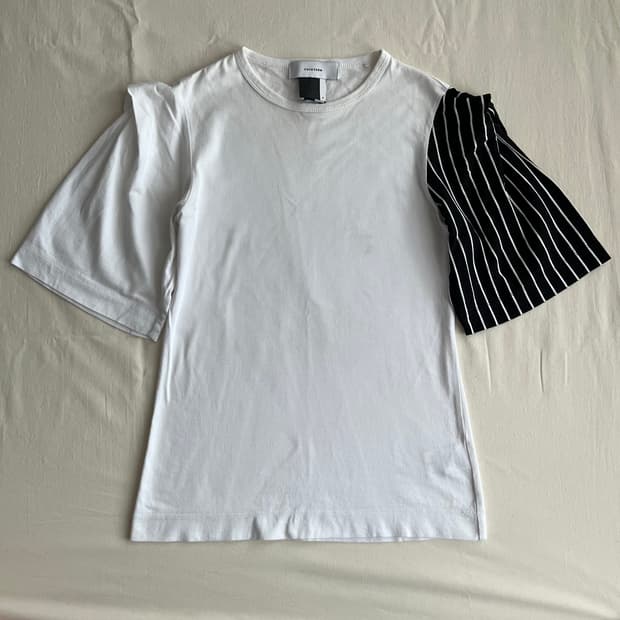 unblance sleeve tee