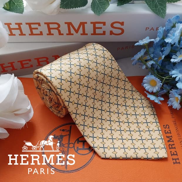 에르메스 실크 옐로 기하 패턴 넥타이 9.4cm A등급 K1467
