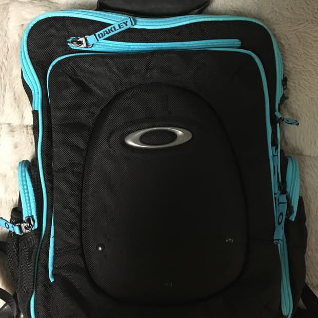 oakley vintage square bpk