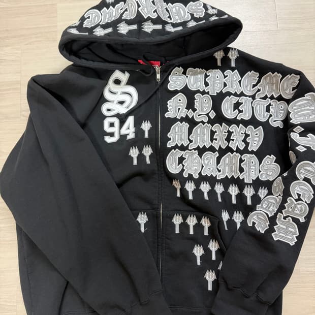 슈프림 리그 챔스 집업 후드집업 스웨트셔츠 블랙 L사이즈