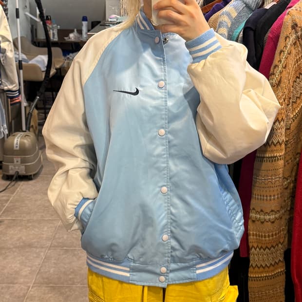 [NO.9] Nike 바시티 자켓