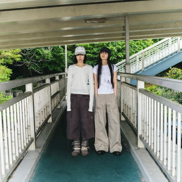 coyceio - side zipper line pants beige