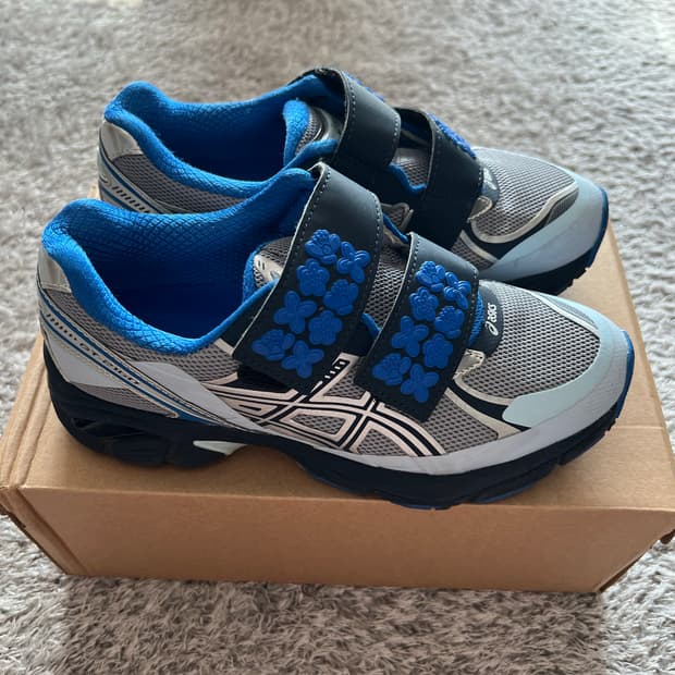 아식스 x 세실리에 반센 GT-2160 퓨어 실버 미드나잇