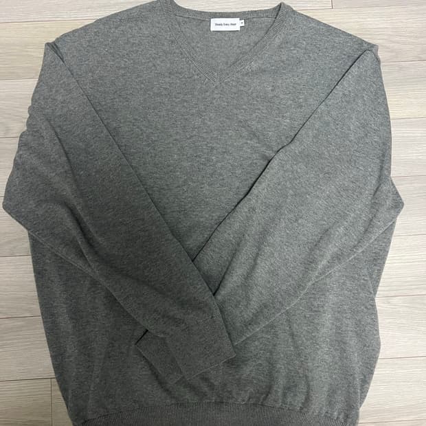 스테디에브리웨어 코튼브이넥 그레이 멜란지 4사이즈